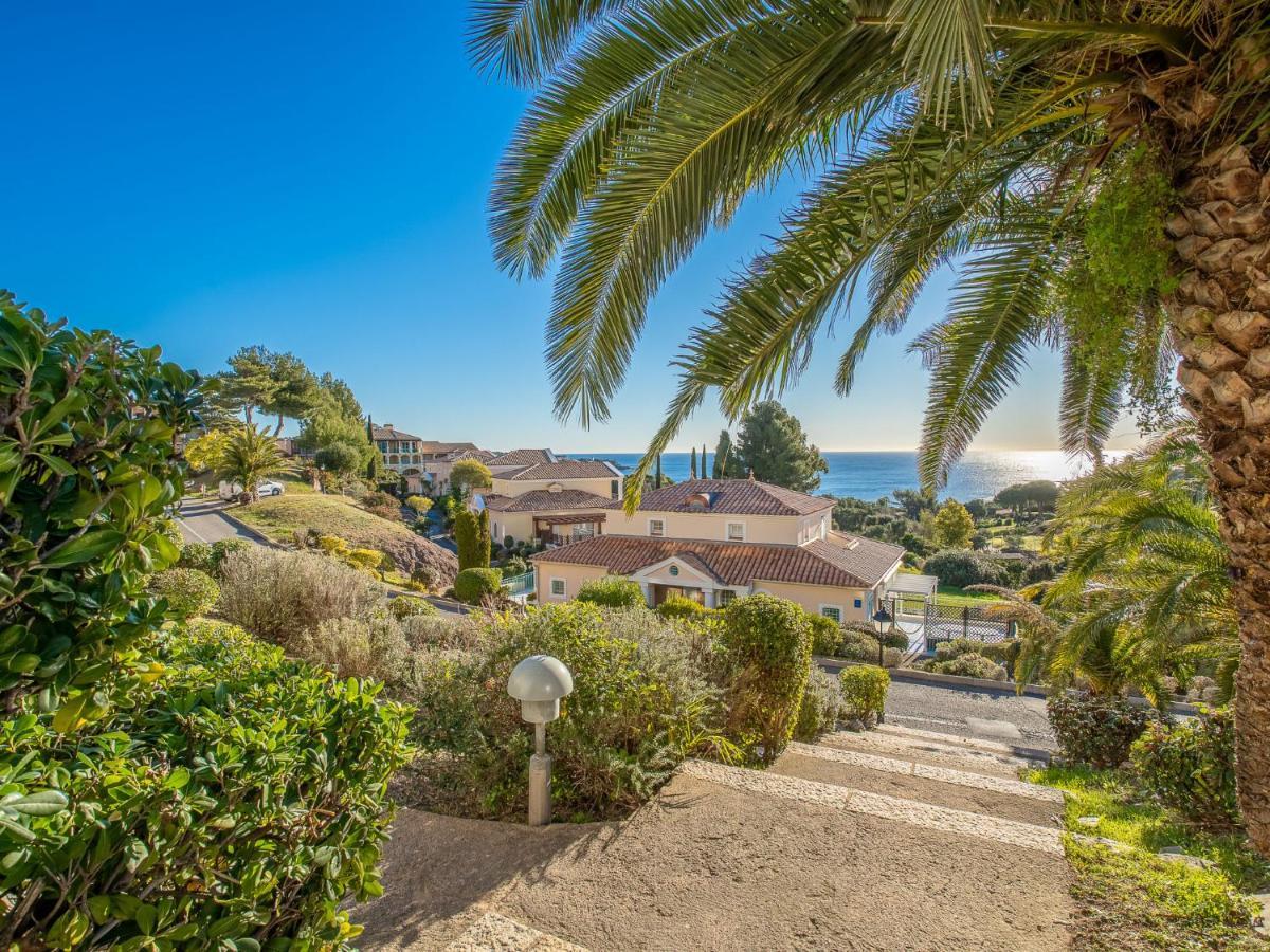 Apartment Village Cap Esterel - Le Village-52 By Interhome Сен-Рафаель Екстер'єр фото