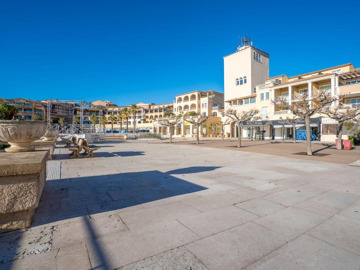 Apartment Village Cap Esterel - Le Village-52 By Interhome Сен-Рафаель Екстер'єр фото