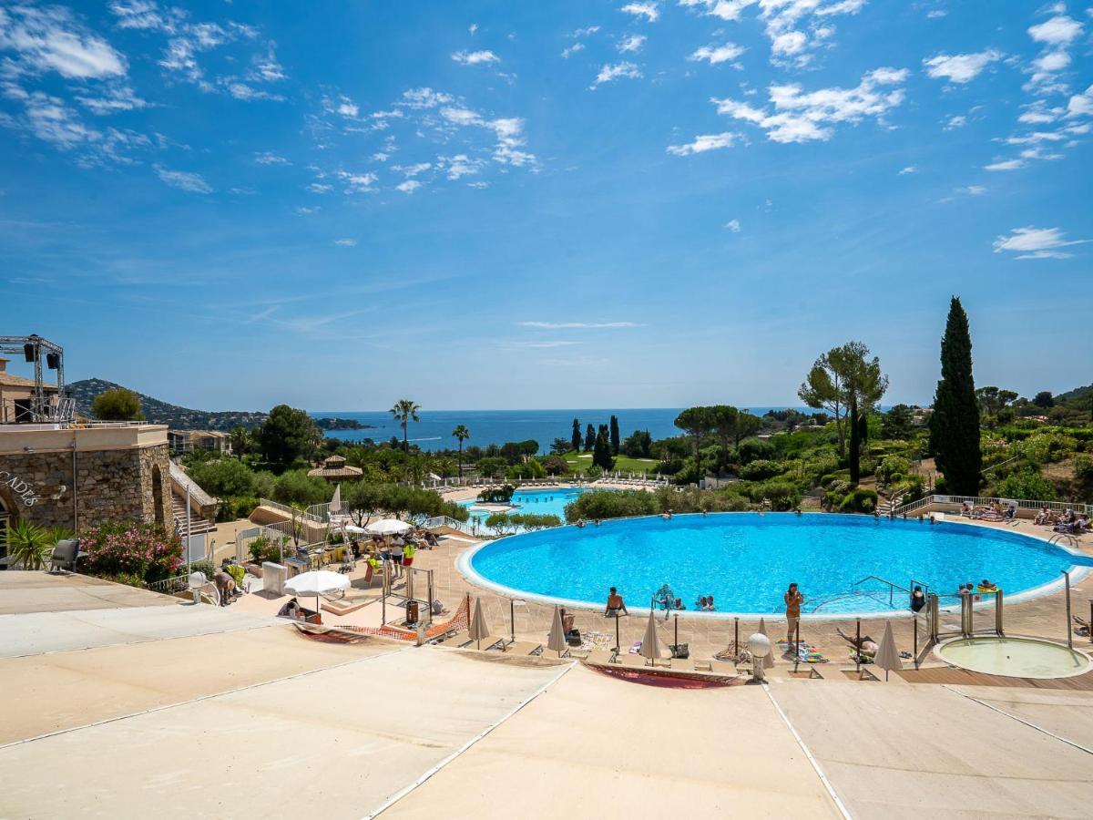 Apartment Village Cap Esterel - Le Village-52 By Interhome Сен-Рафаель Екстер'єр фото
