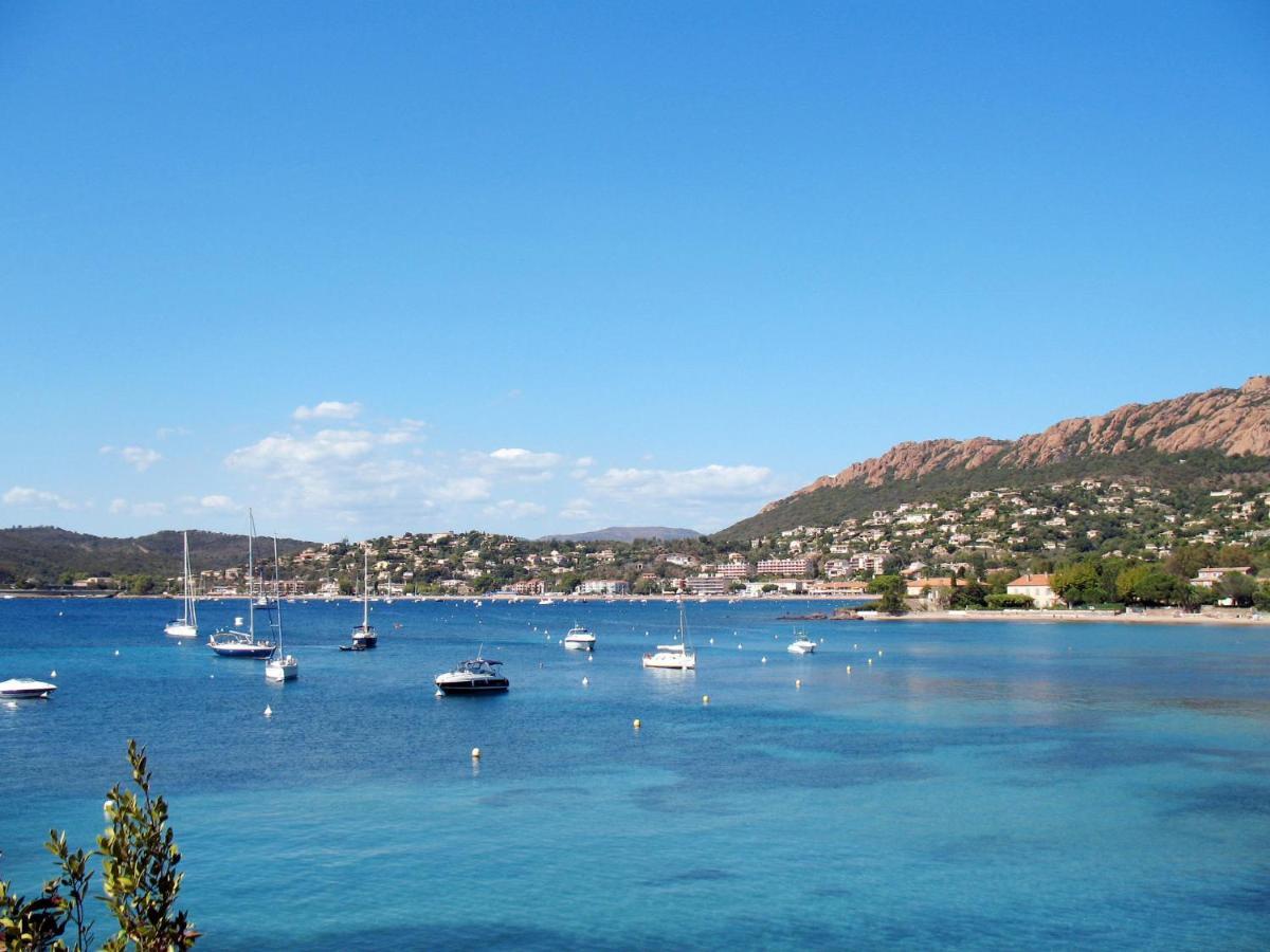 Apartment Village Cap Esterel - Le Village-52 By Interhome Сен-Рафаель Екстер'єр фото