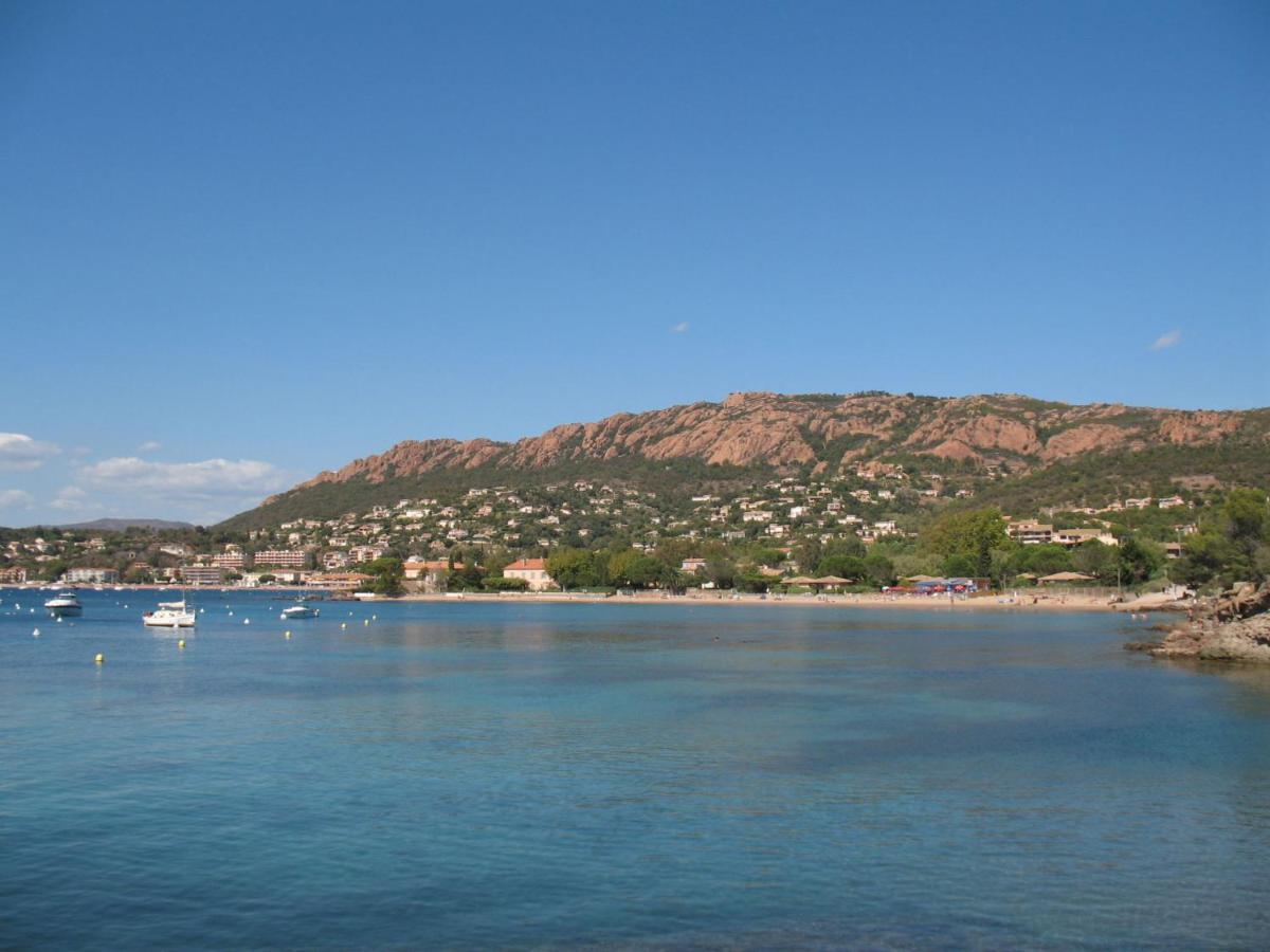 Apartment Village Cap Esterel - Le Village-52 By Interhome Сен-Рафаель Екстер'єр фото